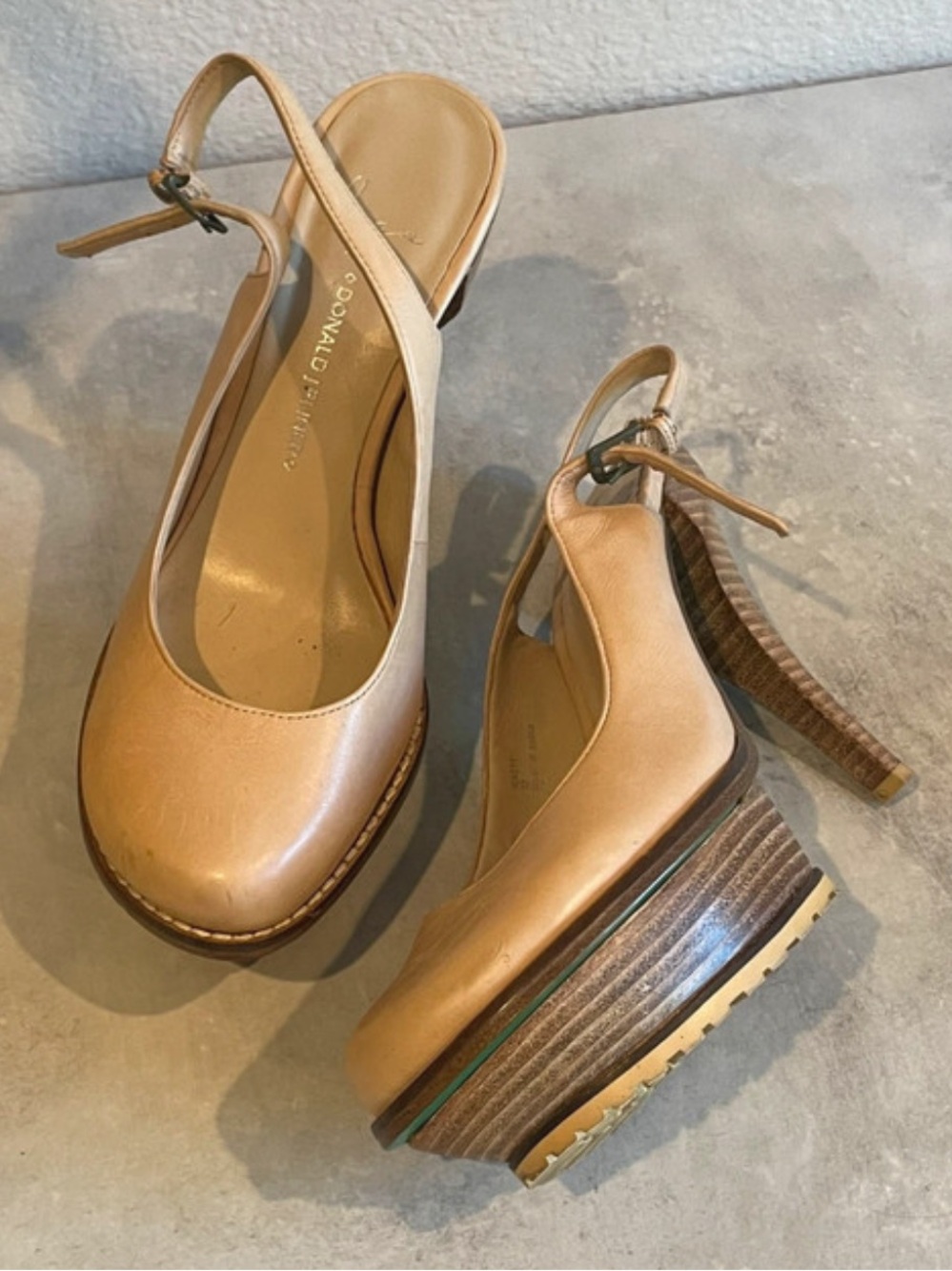 Lisa for Donald J. Pliner Leather Platform Slingback Heels EUC - size 6